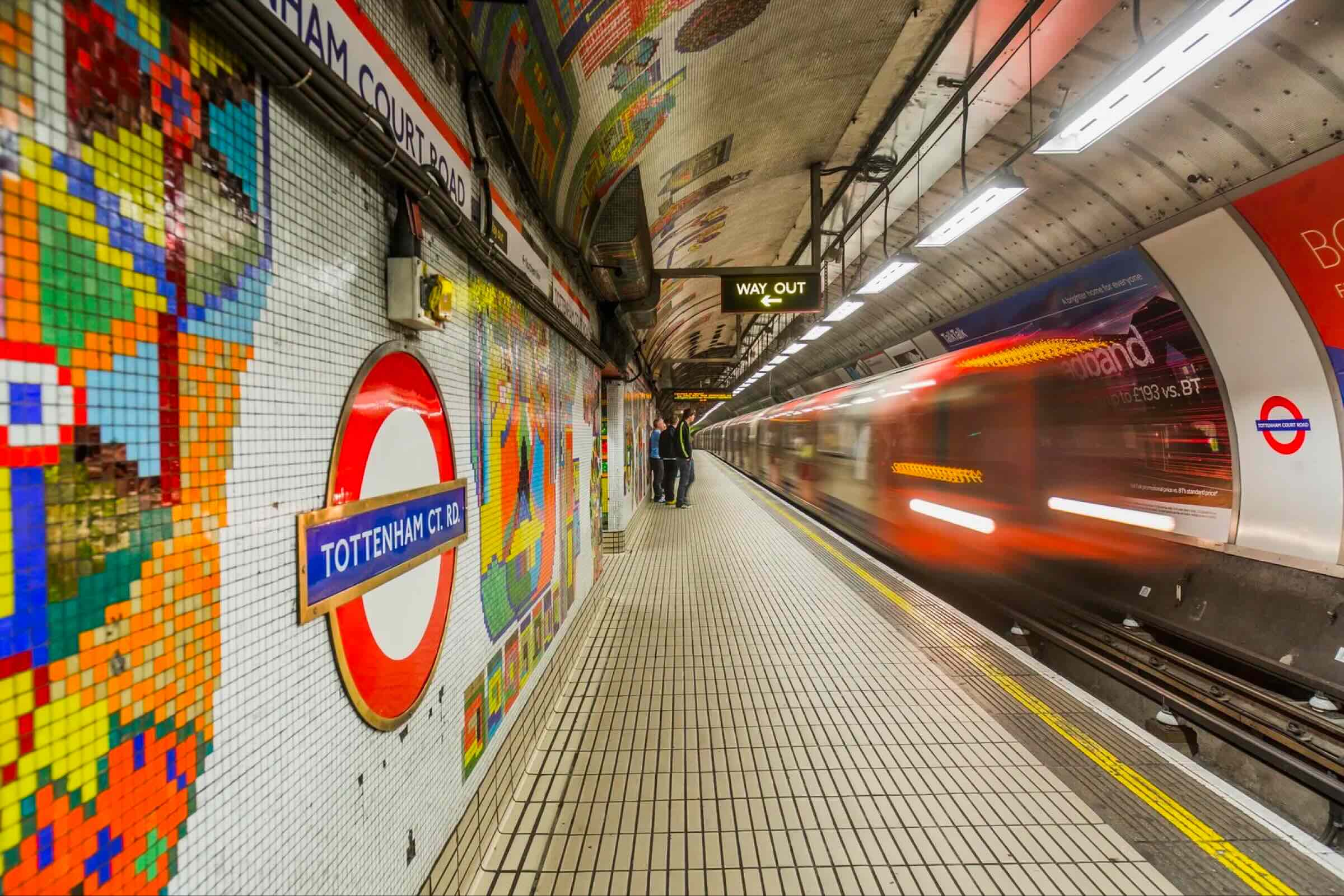 Ulike x London Transit UK offline advertising